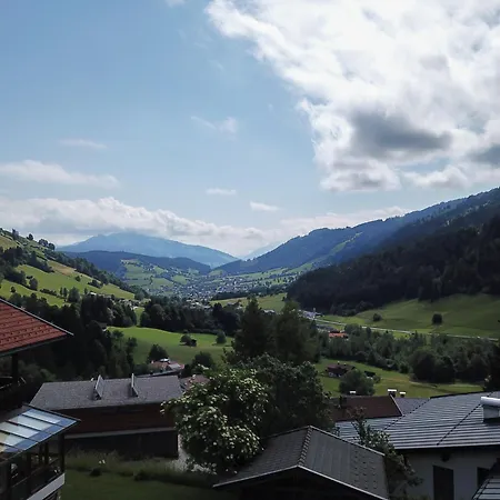 Christof,s Wild230 Apartman *